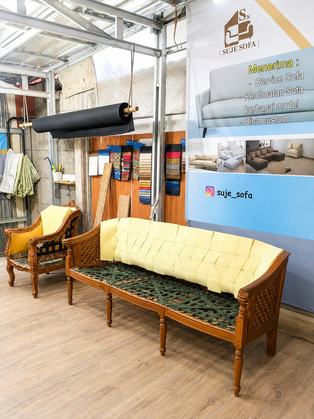 Sofa Sebelum Reparasi